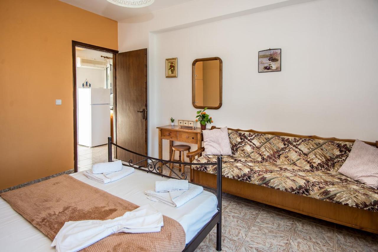 Aristotelis Apartments Razáta Buitenkant foto