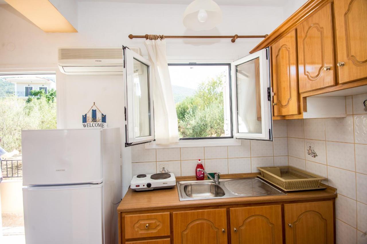 Aristotelis Apartments Razáta Buitenkant foto