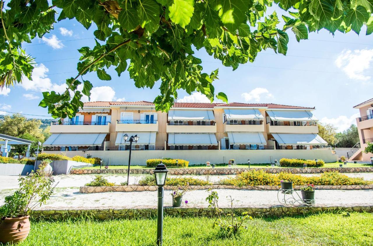 Aristotelis Apartments Razáta Buitenkant foto